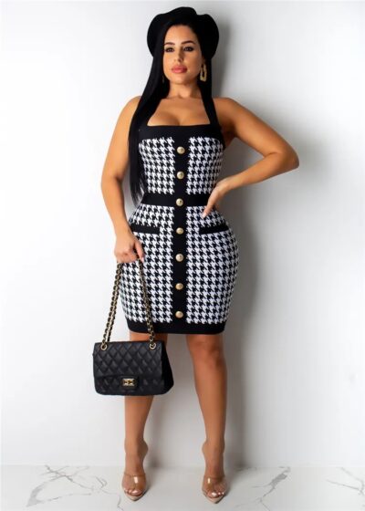 Checkmate, [insert unique name]! This sleeveless white and black checked design short gown is a fashion win! Shop now and make your style move.